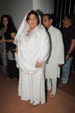 Dolly Bindra at Joy Mukherjee prayer meeting in Mumbai on 12th March 2012 (49).JPG